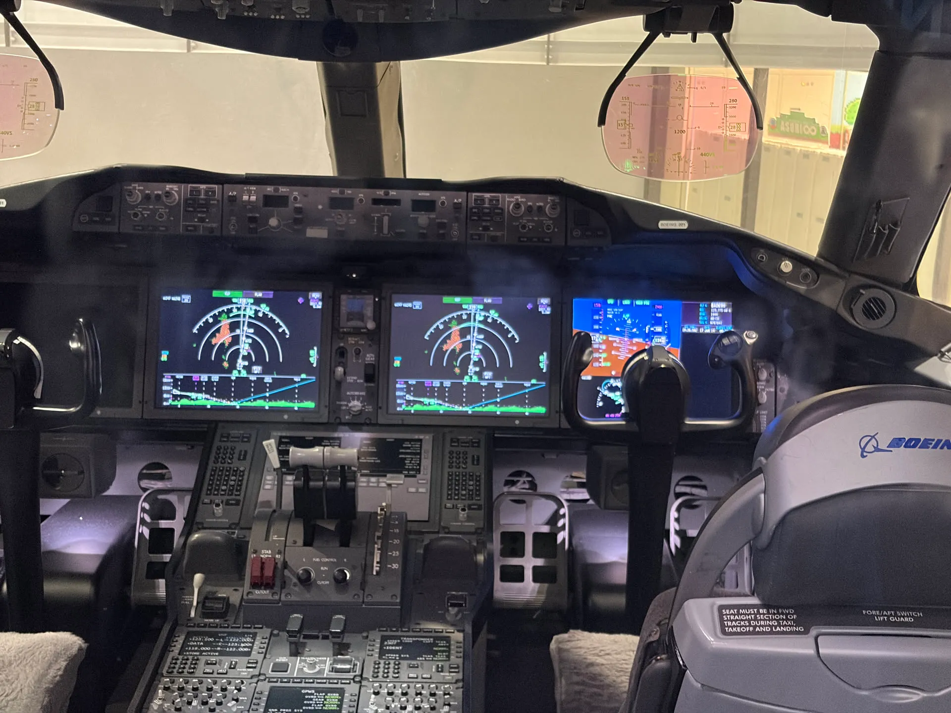 cockpit 1